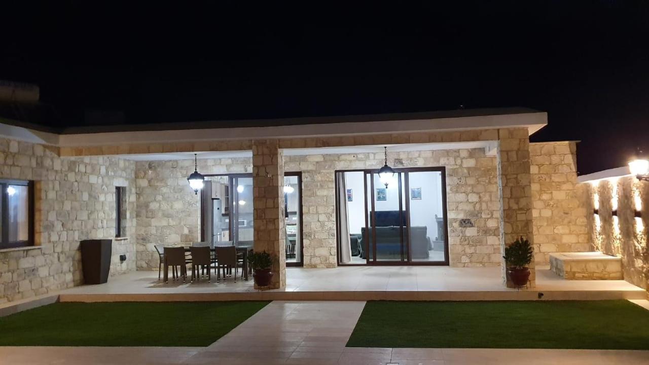 Villa Yermanina Geroskipou Exteriör bild